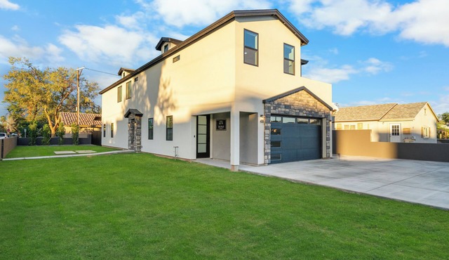 Brand new Beautiful Build in the heart of Tempe