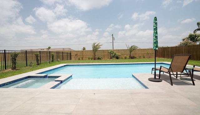 BRAND NEW BUILD! 4 Bed/3 Bath, Private Pool & Spa