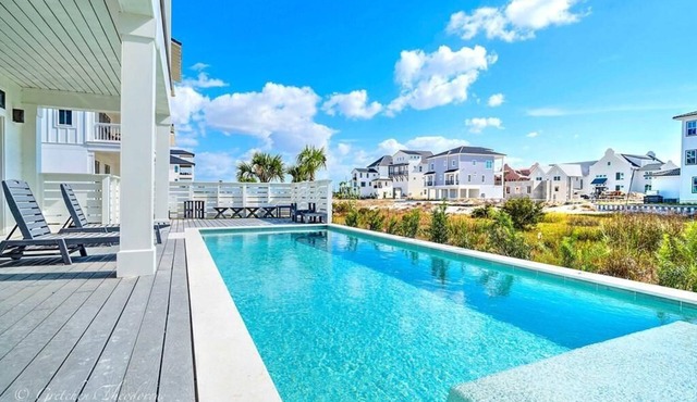 Brand New Build, Unobstructed Views, Private Pool, Pet-Friendly!