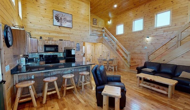 BRAND NEW cabin, Whitetail Hollow!