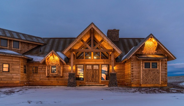 Brand New Cabin with Hot Tub on 800-acre Guest Ranch