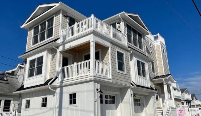 Brand New Construction w Pool, Elevator, Stunning Bay Views, 1000 ft. to Beach