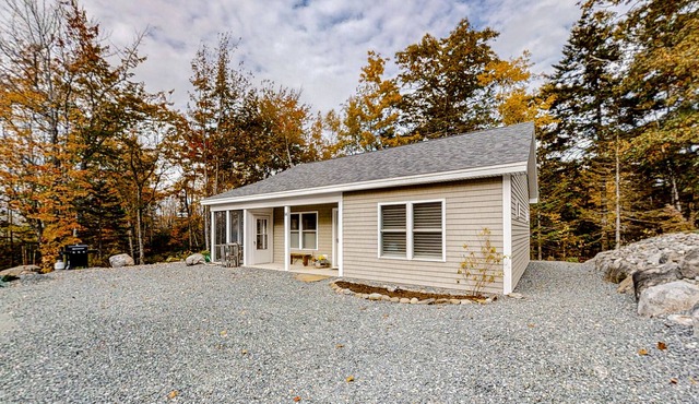 Brand New Cottage with Screened Porch & Woodland Views - Close to Acadia