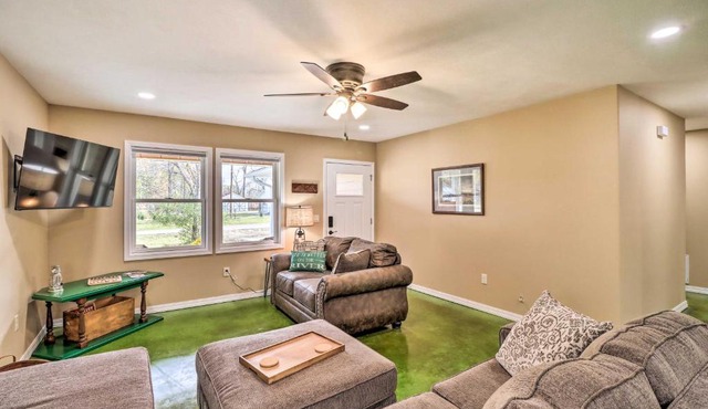 Brand New Cotter Home, Walk to Trout Fishing!