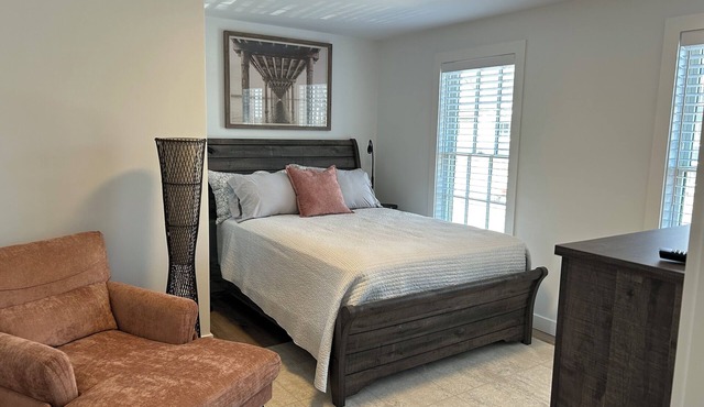 Brand new downtown condo between vibrant Main St and East Greenwich waterfront!