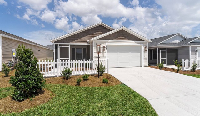 Brand New Eastport Patio Villa - Golf Cart Included