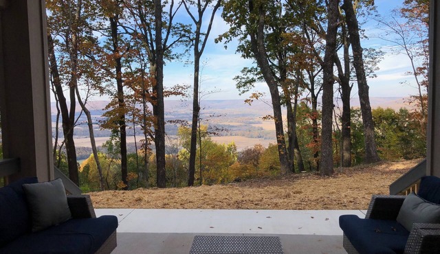 BRAND NEW! Escape to the Mountain @ Eagle's Nest