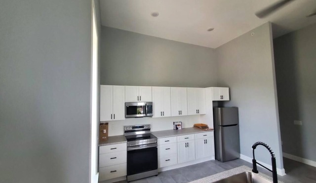 BRAND NEW.EVERYTHING IS IN WALKING DISTANCE