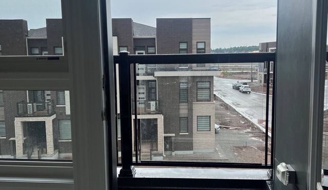 Brand new exec 3 storey TH, 3000 sq foot high ceilings with 4 bdrm. Oakville