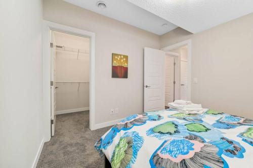 Brand New Executive Suite