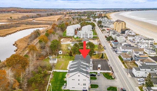 Brand NEW, Family Friendly| Up to 16 guests | Walk to the Beach | Back Yard | EV Charger
