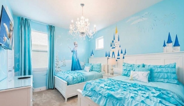 Brand New,Free Shuttle,Official Encore Water Park,XBOX,Movie,Games,Pool/Spa