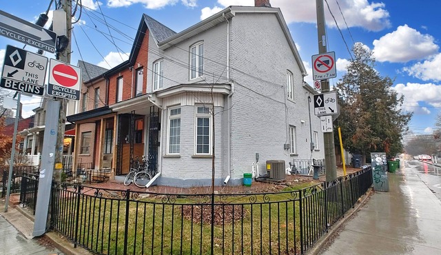 Brand new Furnished 2BDR Basement Apt-in the heart of Toronto