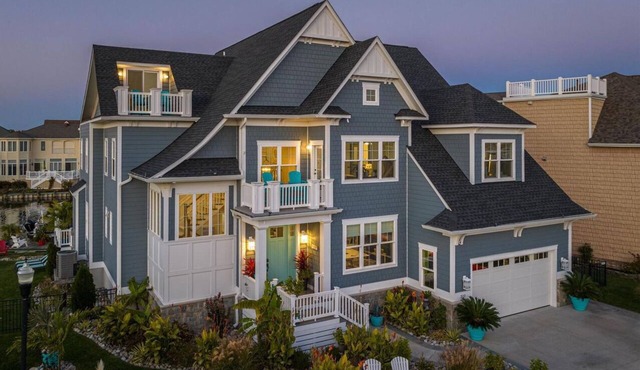 ⭐️Brand New High End Luxury Bayside Mansion Pool⭐️