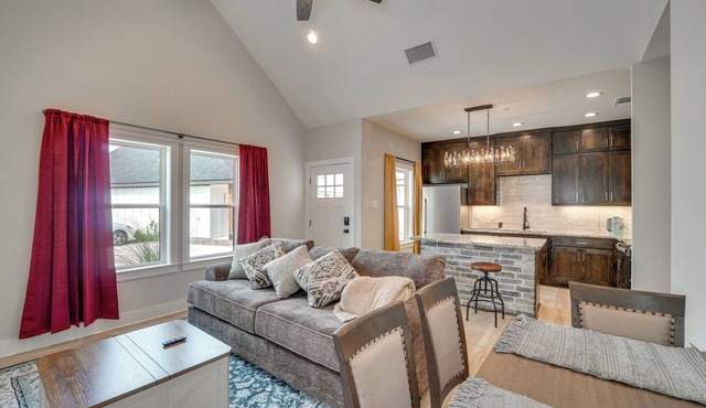 Brand-New Home 2 Mi to Shannon Med Center!