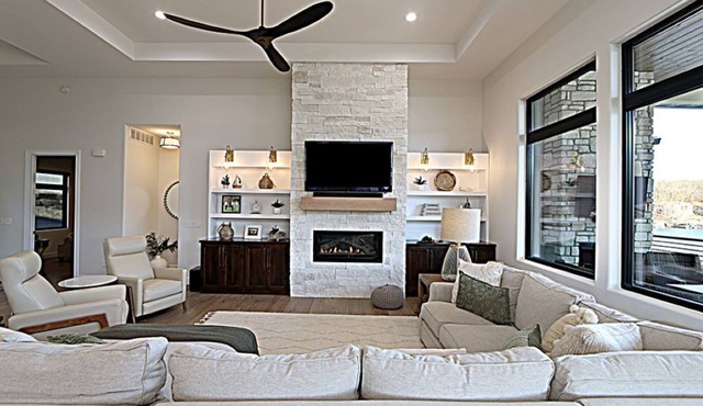 Brand new home! 7 Bedrooms, 7 bath, private pool
