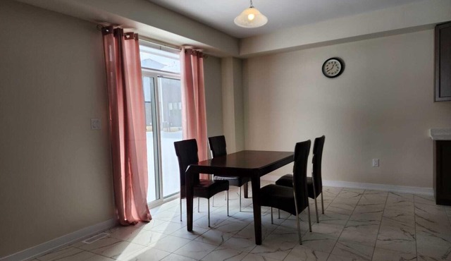 Brand new home in Caledonia walking distance to river trail