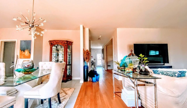 Brand new home only 10 minutes from the beach! Stunning, quiet, family oriented!