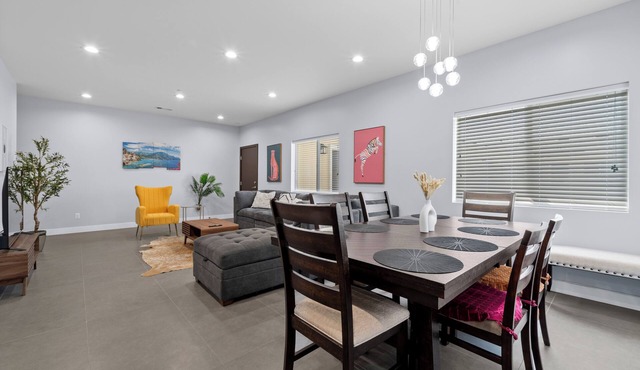 Brand new house 3b2b with Garage near DTLA Disney Universal