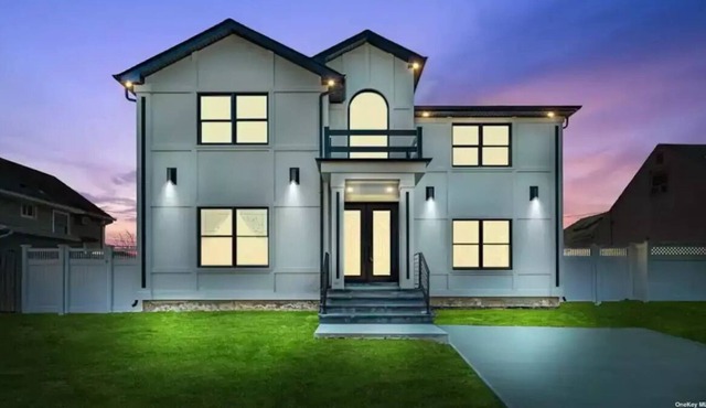 Brand new house in Hicksville!