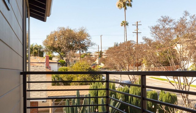 Brand new house next to Downtown Los Angeles