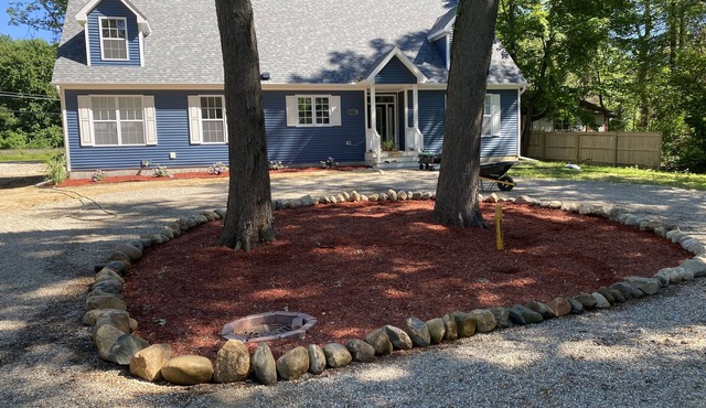 Brand New House, Sleeps 8, Private Beach Rights, Hot Tub!