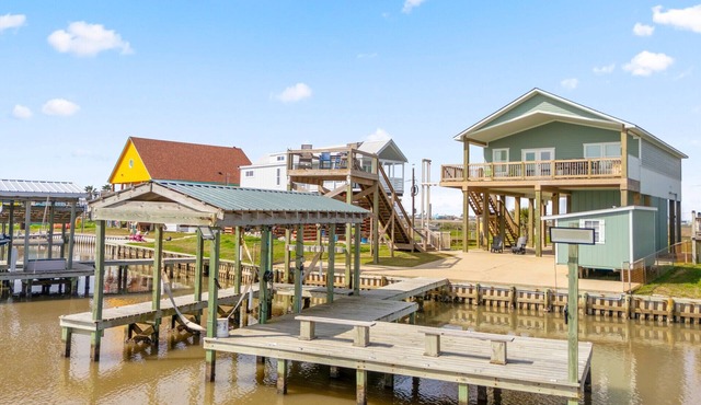 Brand-New ICW Retreat with Beach Views - 3 Bed/2.5 Bath - Beach Views