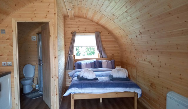 Brand new in 2022. A contemporary, spacious pod with one double and shower room with toilet.