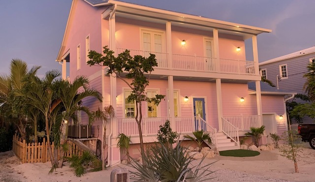 BRAND NEW Island-design home located in Islamorada fishing capital of the world!