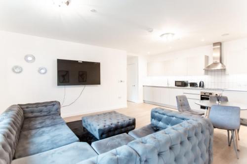Brand New Luxurious 2-Bed Apartment in Barking