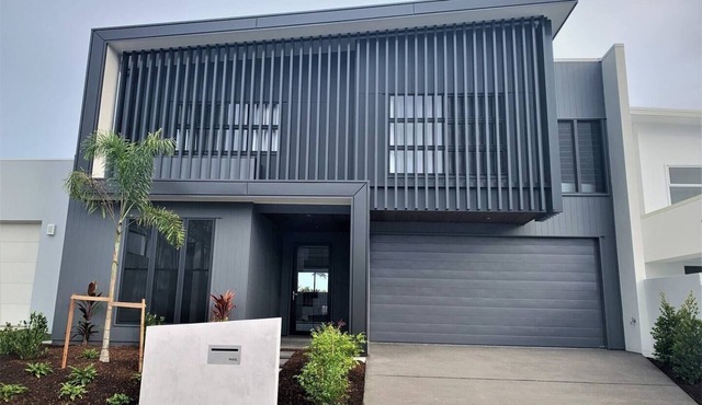 Brand New Luxurious Modern Beach House