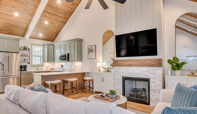 BRAND NEW Luxury 3bd in Martinez-Masters~3 mile