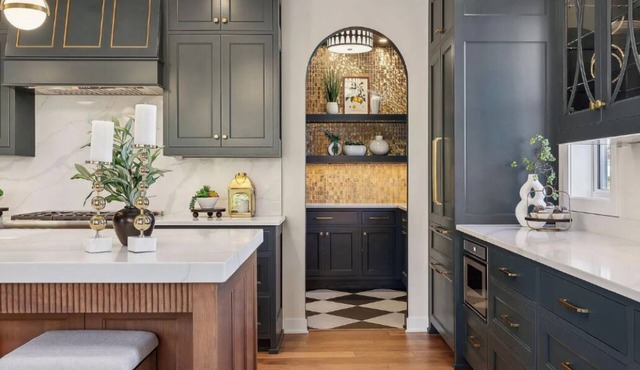 Brand New! Luxury 5BR House in Heart of Charming Downtown Wayzata