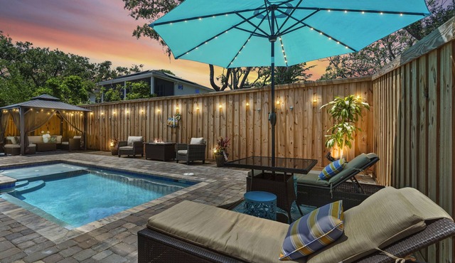 "Brand New Luxury Beach House Vilano Beach " Walk to Beach " *Heated Pool*