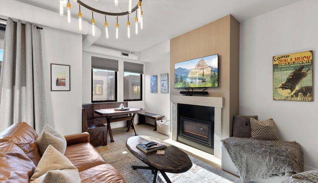 Brand new luxury condo on Central ave in downtown Whitefish!