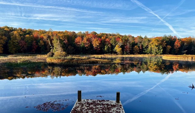 Brand New, Luxury Lodge on Moose River in Old Forge Area
