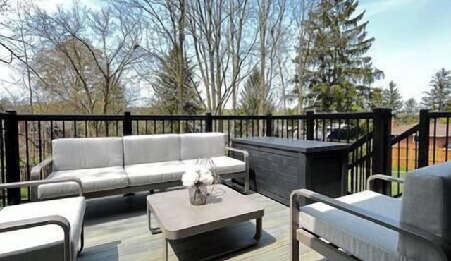 BRAND-NEW LUXURY SUITE in DOON SOUTH, min to 401