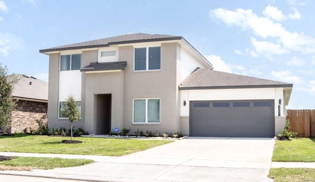 Brand New Luxury Smart Model Home 25 min to Galleria