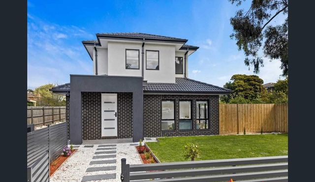 Brand New Modern 2 Bedroom Guesthouse at Airport