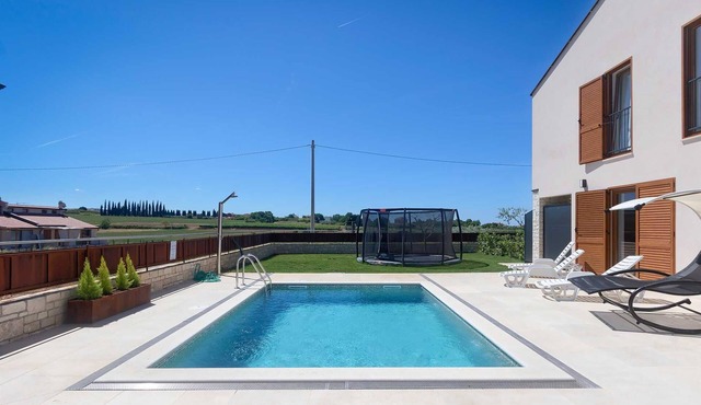 Brand New Modern apartment for 4+2 guests with shared pool
