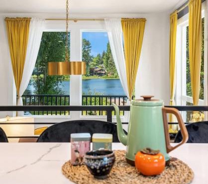 Brand New Modern Lake Front Paradise RV Parking