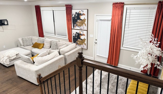 Brand New Modern Home 3BR 3ВА Stylish & Cozy