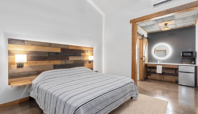 Brand New Motel! Fireplace - Concrete Floors - Live Edge Trim - Vaulted Ceilings