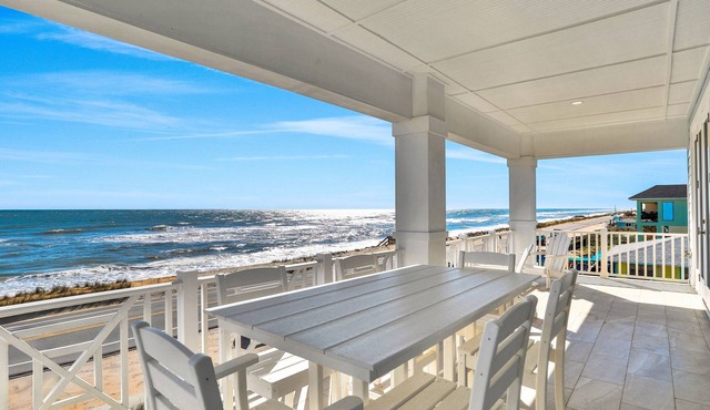 Brand new oceanfront home with private hot tub,outdoor shower and grill