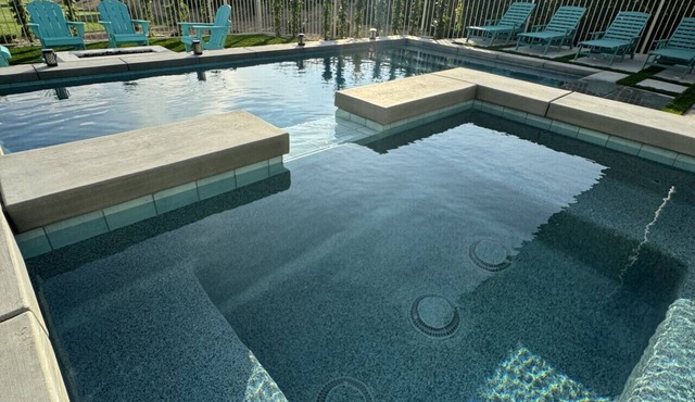 BRAND NEW PRIVATE POOL & SPA 4BR/4BA in Indian Wells