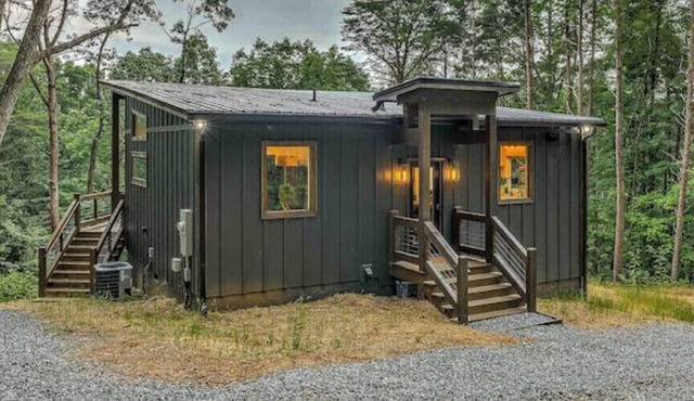 Brand New Relaxing Mountain Retreat n