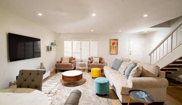 Brand New Remodeled 3 Bedroom Home in Reseda