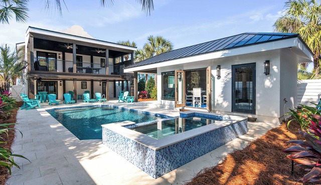 Brand New Reno in Crystal Beach, Steps to the Sand