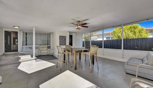 Brand new renovated quiet house in Surfside.