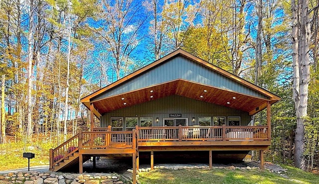 Brand New River Front House with Hot Tub!